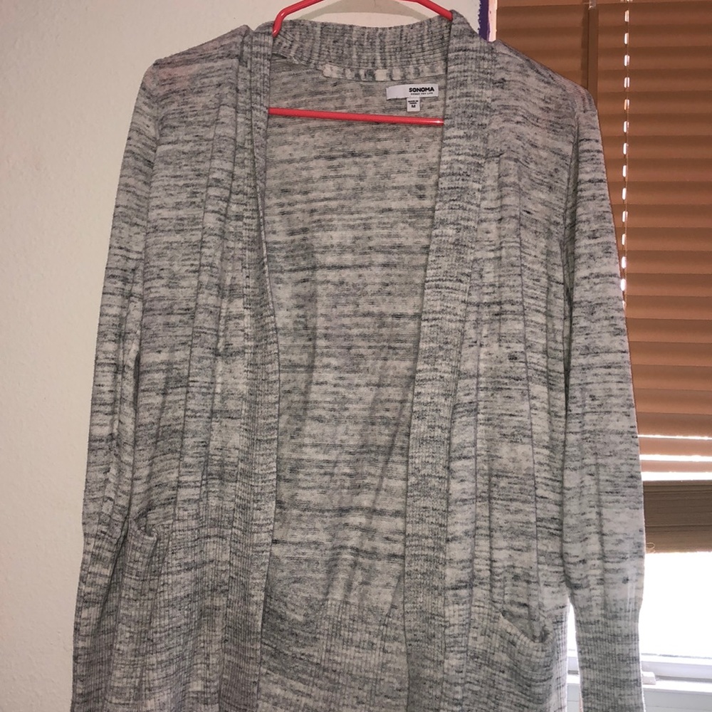 Cute cardigan!